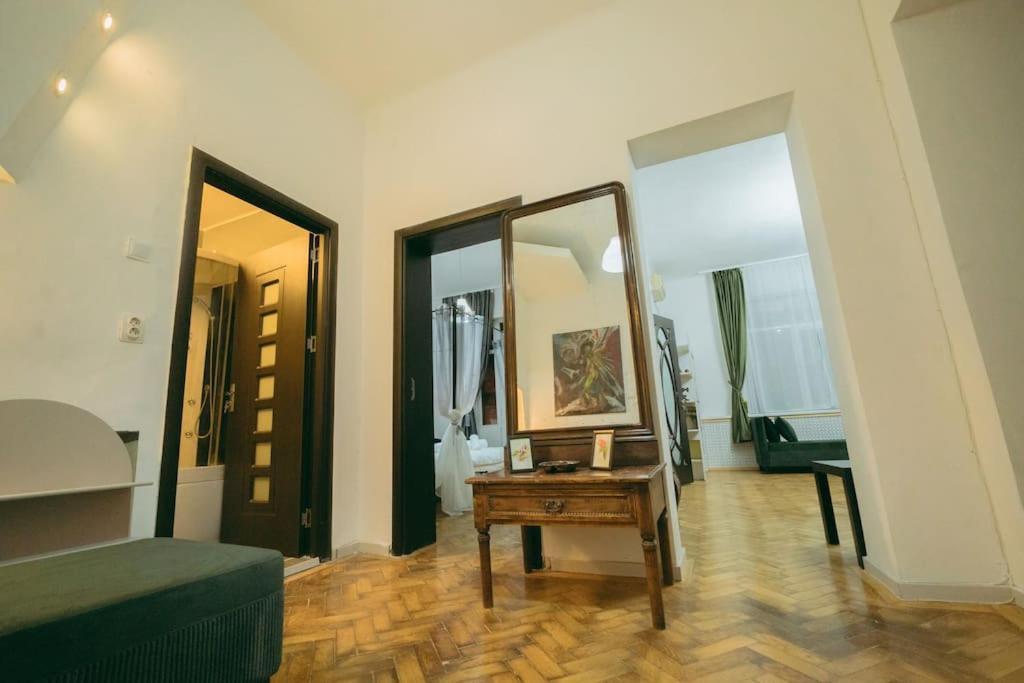 Appartement House Of Art à Bucarest Extérieur photo