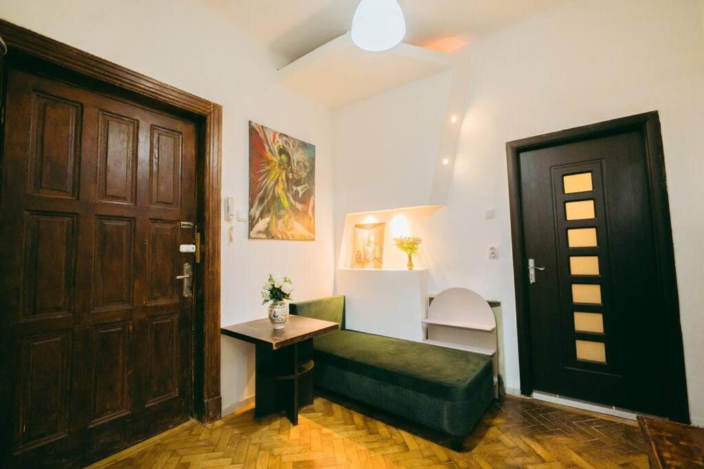 Appartement House Of Art à Bucarest Extérieur photo